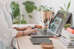 Laptop on Rent Near Me