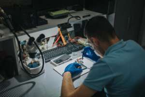 The Environmental Impact of Smartphone Battery Repair and Recycling