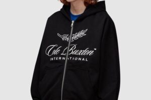 Fashionable Cole Buxton Clothing: Casual Streetwear Looks