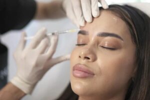 Managing Side Effects of Botox: Insights from the Best Plastic Surgeon in Dubai