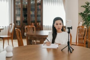 Find instagram influencers near me