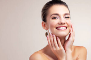 How Dermal Fillers Injections Work for Youthful Skin