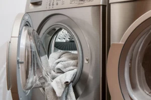 How Do Local Experts Make Washing Efficient for Everyone?